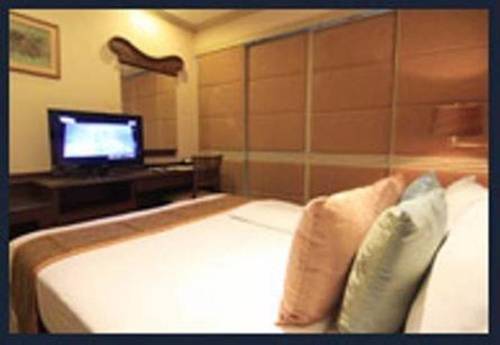 Majestic Suites