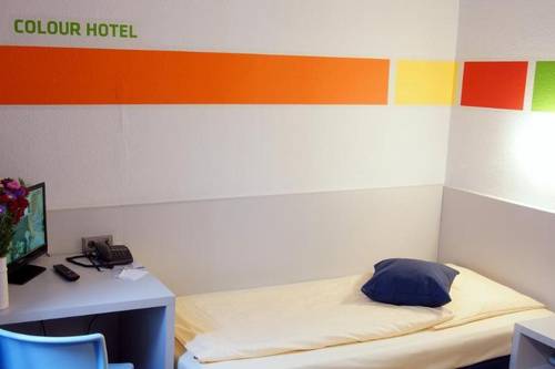 Colour Hotel