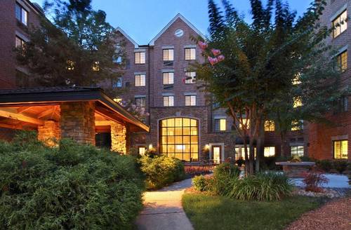 Staybridge Suites Tysons-McLean