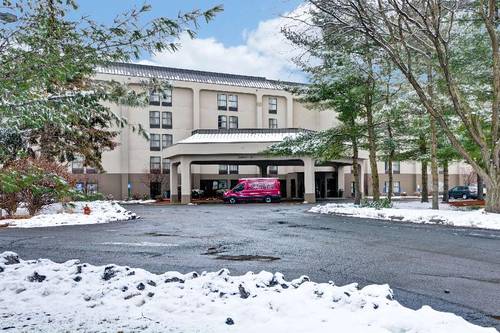 Hampton Inn Albany-Wolf Road (Airport)