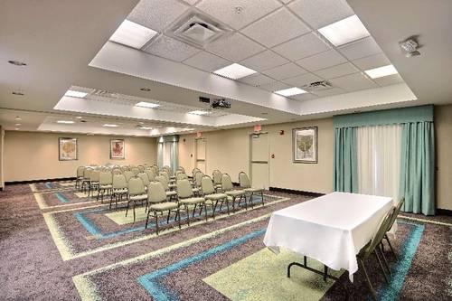 Hampton Inn & Suites Savannah - I-95 South -