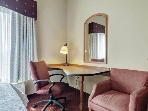 Hampton Inn St. Louis Columbia