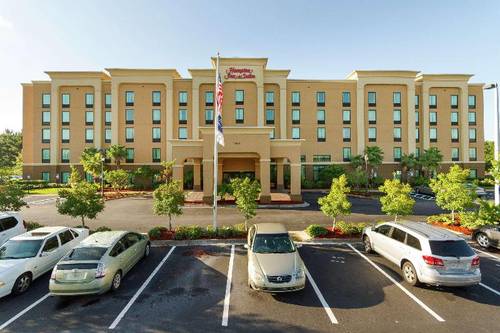 Hampton Inn & Suites Jacksonville-Airport