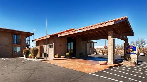 Quality Inn Benson I-10 Exit 304