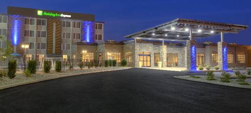 Holiday Inn Express Louisville Airport Expo Center