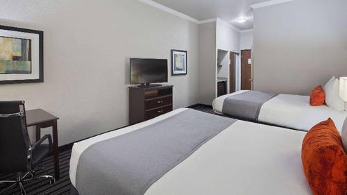 Best Western Plus Austin Airport Inn & Suites