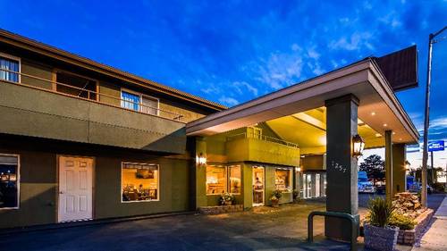 Best Western Rivertree Inn