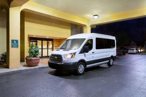 Spark by Hilton Charlotte Airport North