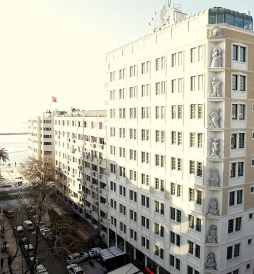 Marla Hotel