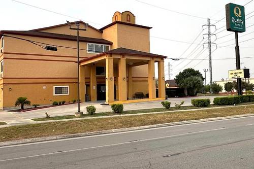 Quality Suites San Antonio Brooks City Base