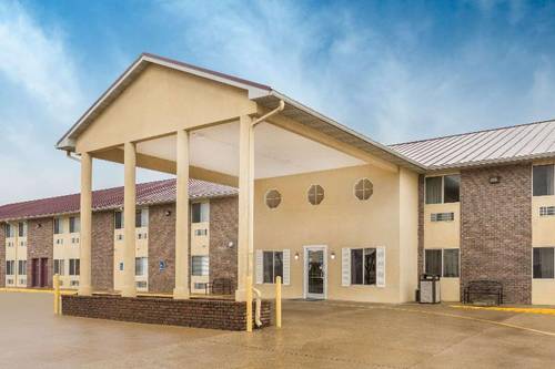 Baymont By Wyndham Bowling Green