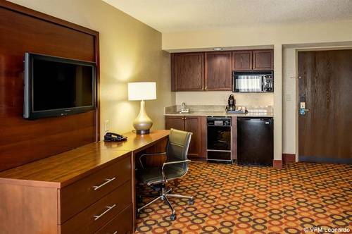 Comfort Suites Airport Charlotte Area