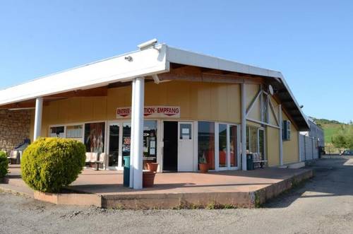 Bowling Hotel