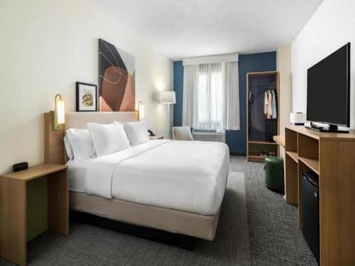 Comfort Inn & Suites University South