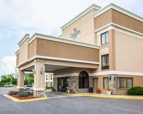 Comfort Inn Bourbonnais near I-57