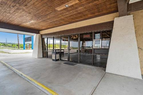Hotel Junction TX I-10