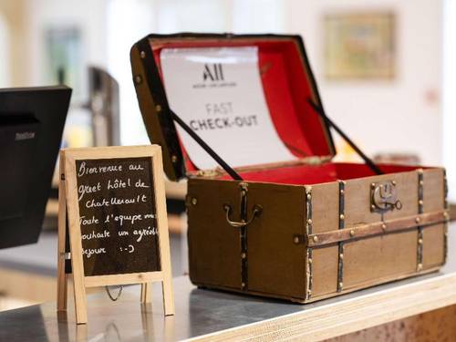 Greet Hotel Chatellerault