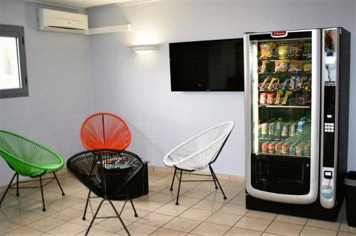 Kyriad Direct Arles