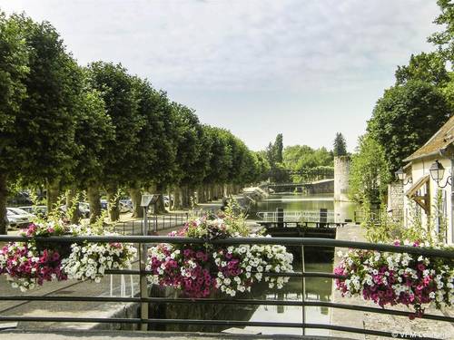 ibis Montargis