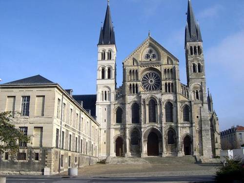 Inter-Hotel Reims La Neuvillette