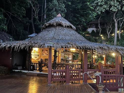 Koh Jum Resort