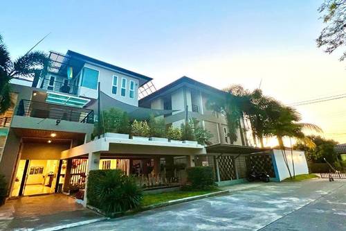 Sivana Place