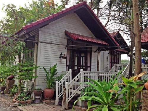The Old Palace Resort