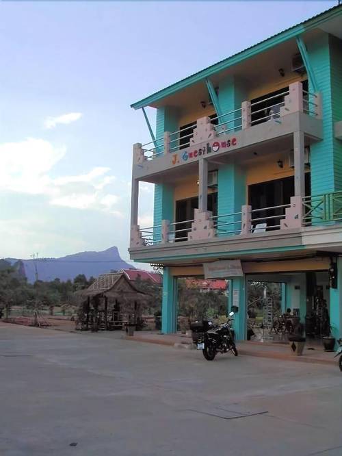 J Guesthouse