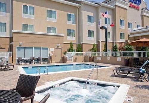 Fairfield Inn & Suites Columbus