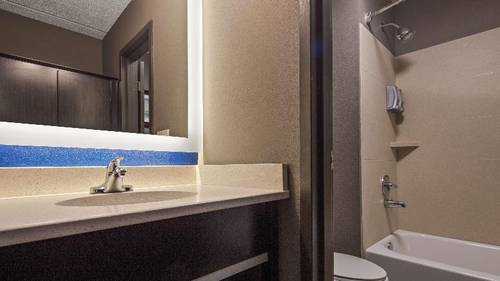 BEST WESTERN Bowling Green