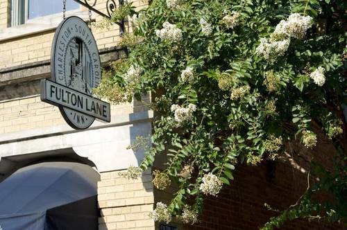 Fulton Lane Inn