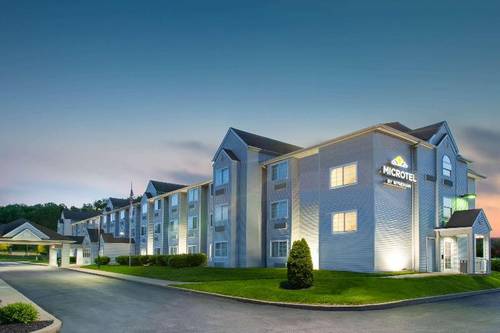 Microtel Inn & Suites By Wyndham Pittsburgh Airpo