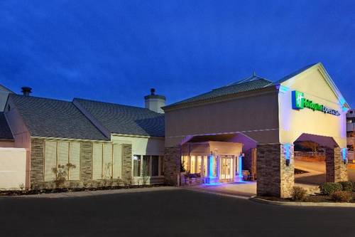Holiday Inn Express Pittsburgh Airport