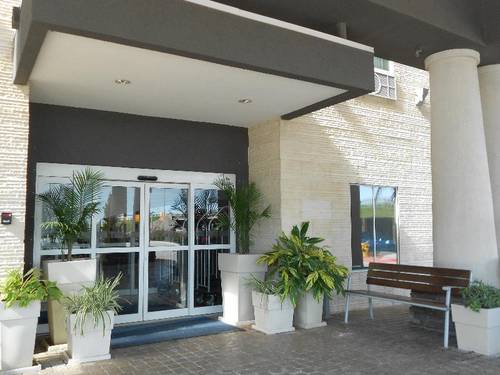 Holiday Inn Express & Suites Corpus Christi North