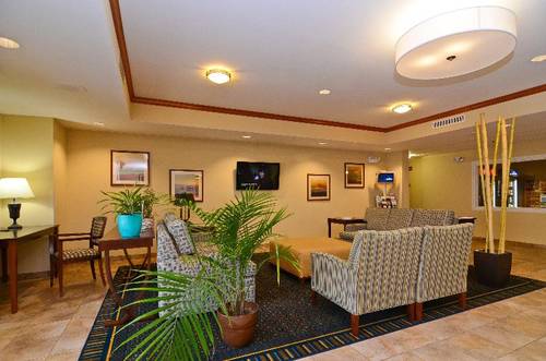 Candlewood Suites Chambersburg