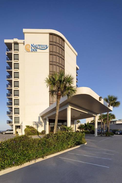 Nautilus Inn