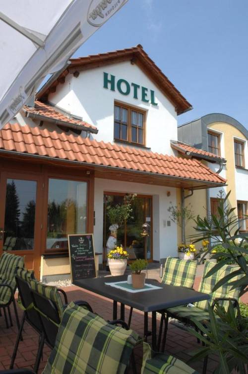 GreenLine Landhotel Dresden