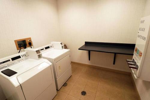 Fairfield Inn & Suites Des Moines Airport