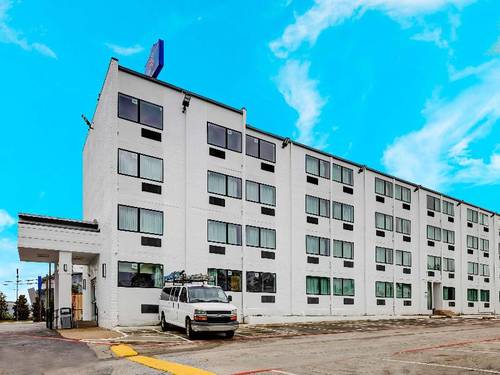 Motel 6