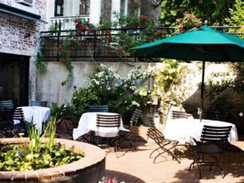 Kenmore Inn