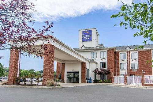 Spark by Hilton Fredericksburg Southpoint