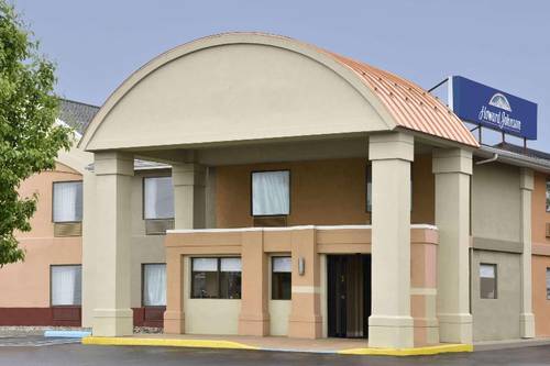 Howard Johnson&Suites by Wyndham Allentown/Dorney
