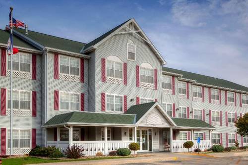 Country Inn & Suites Waterloo