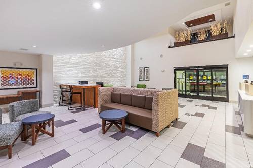 Holiday Inn Express & Suites Austin NW- Lakeway