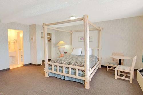 Tree Inn & Suites Albuquerque