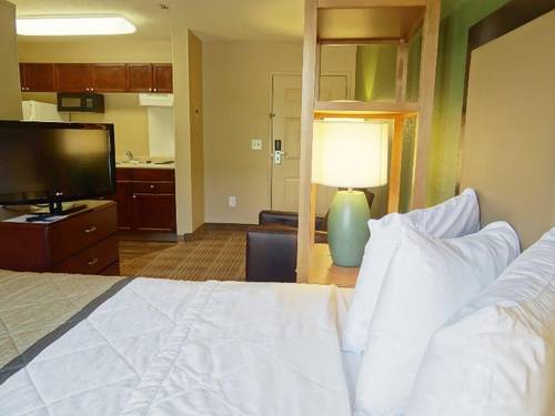 Extended Stay America Jacksonville - Deerwood Park