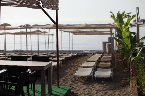 Omorfi Garden Resort