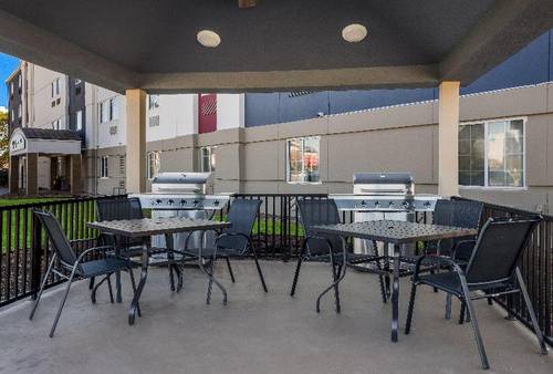 Candlewood Suites Lafayette
