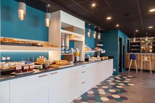 Kyriad Niort Espace Mendes-France