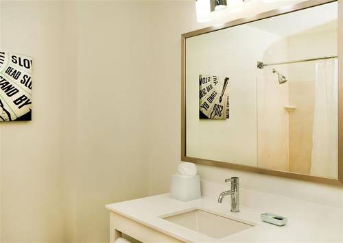 Four Points by Sheraton Louisville Airport